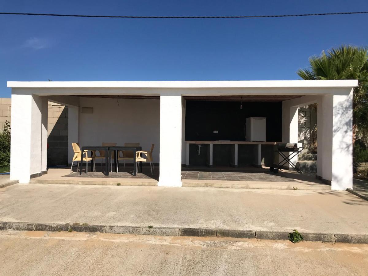 קוניל דה לה פרונטרה Chalet En Conil, Descansa Y Disfruta מראה חיצוני תמונה