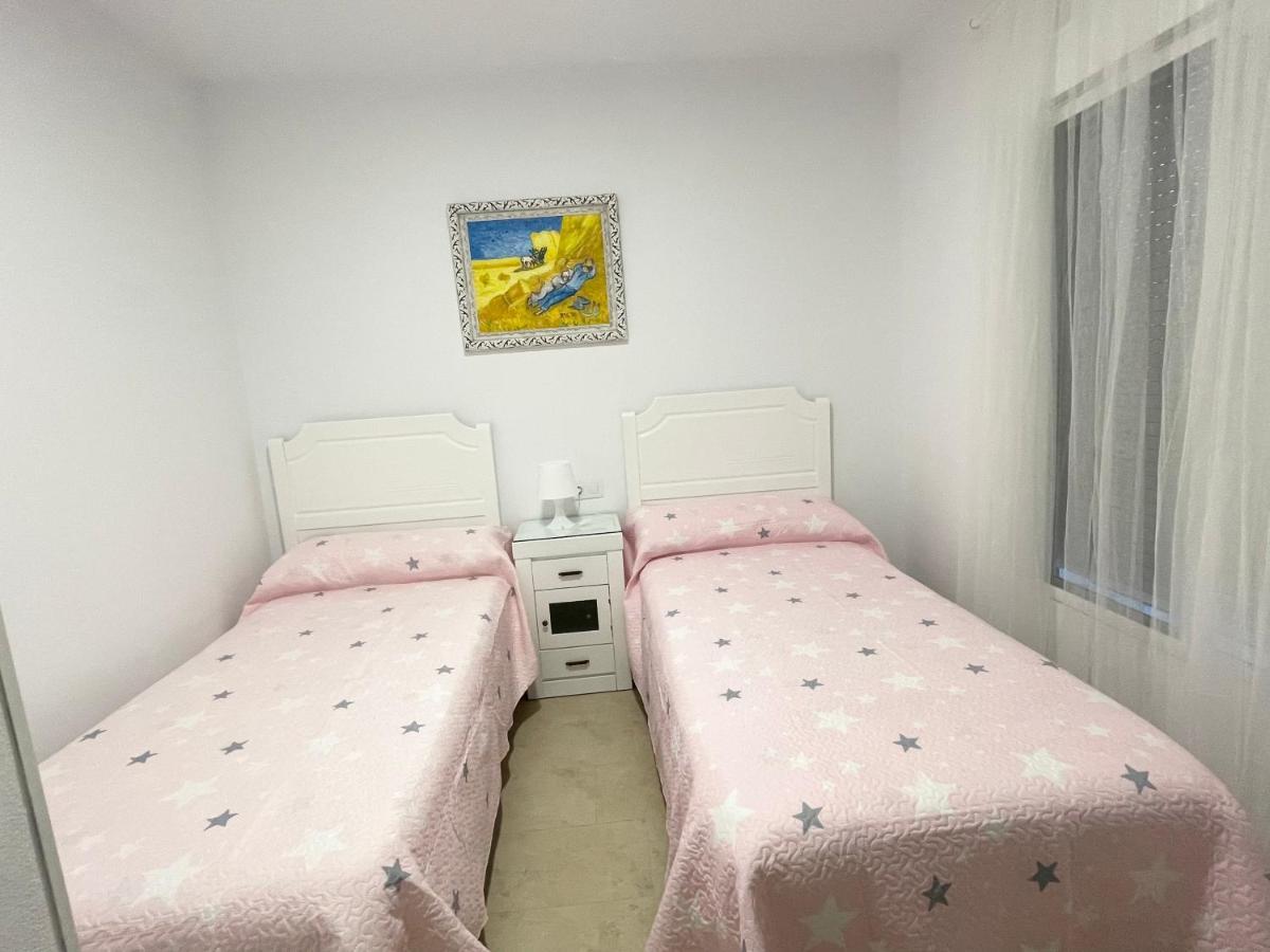 קוניל דה לה פרונטרה Chalet En Conil, Descansa Y Disfruta מראה חיצוני תמונה